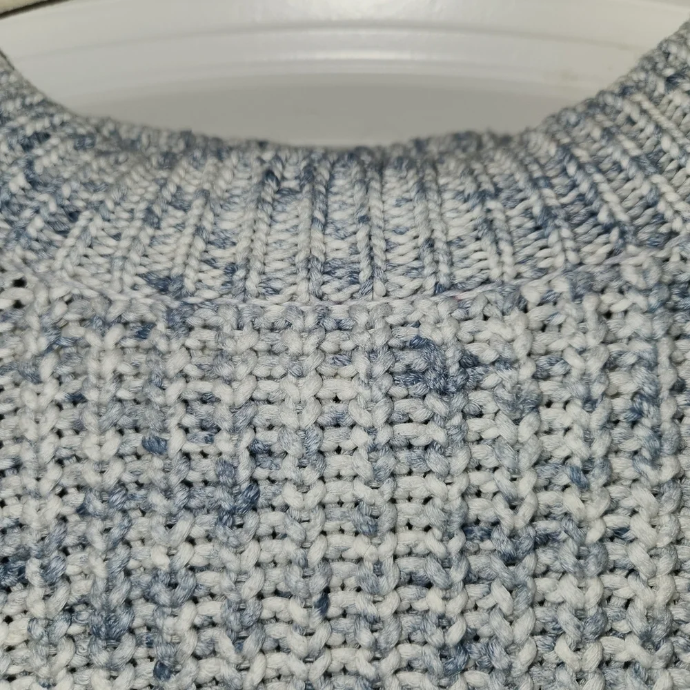 J. Crew Light Blue & White Marled Women's Sweater Size L Warm Lagenlook Comfort